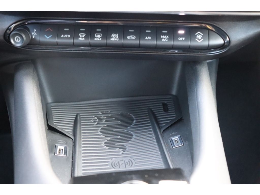 Alfa Romeo Junior 2025