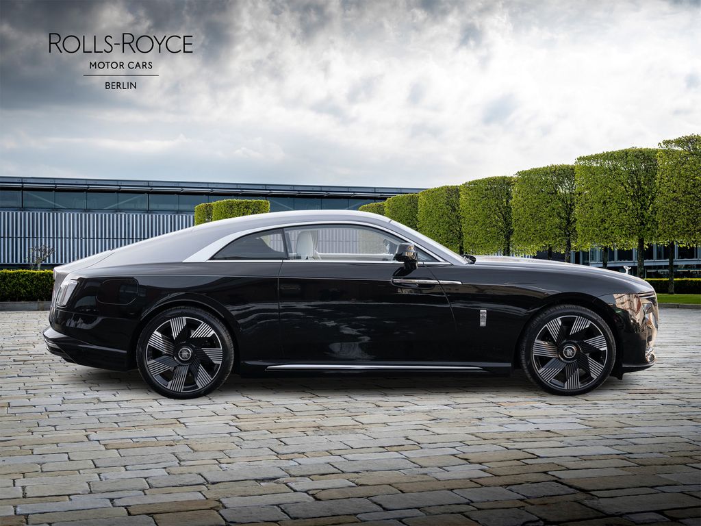 Rolls-Royce Spectre 2024