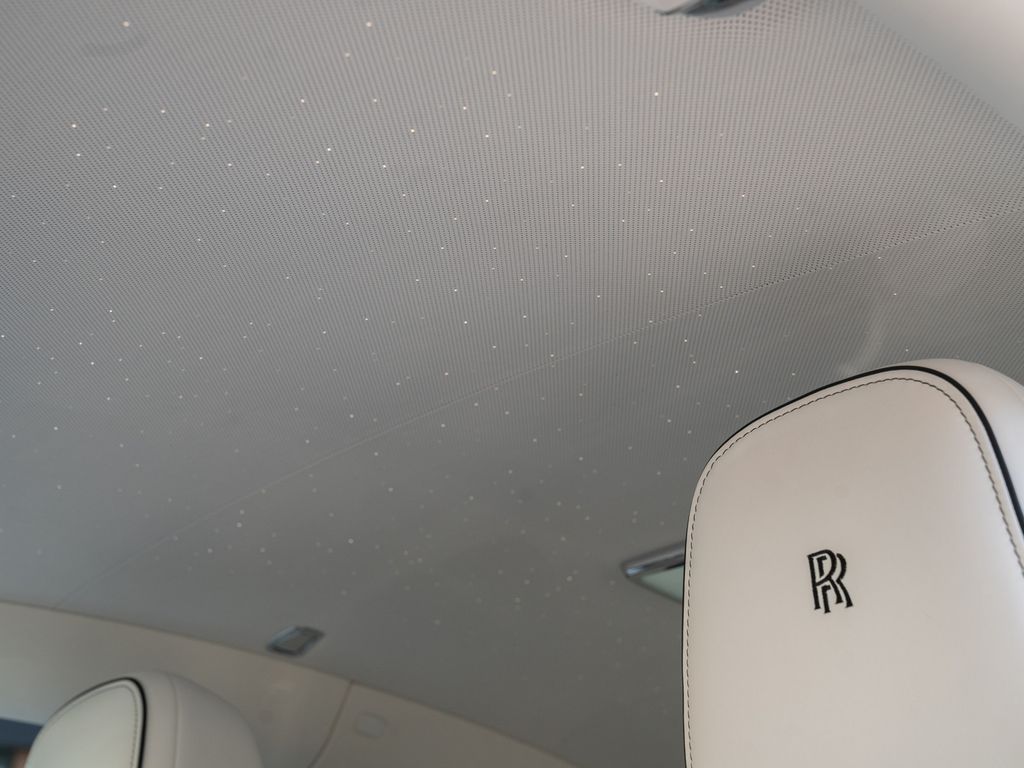 Rolls-Royce Spectre 2024