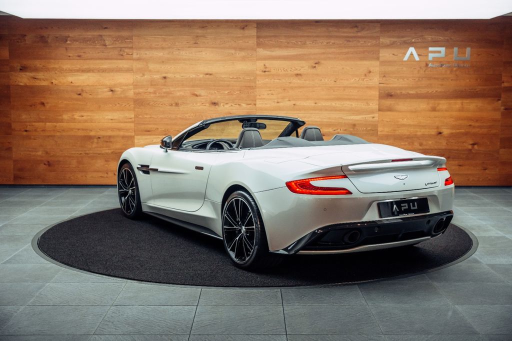 Aston Martin Vanquish 2014