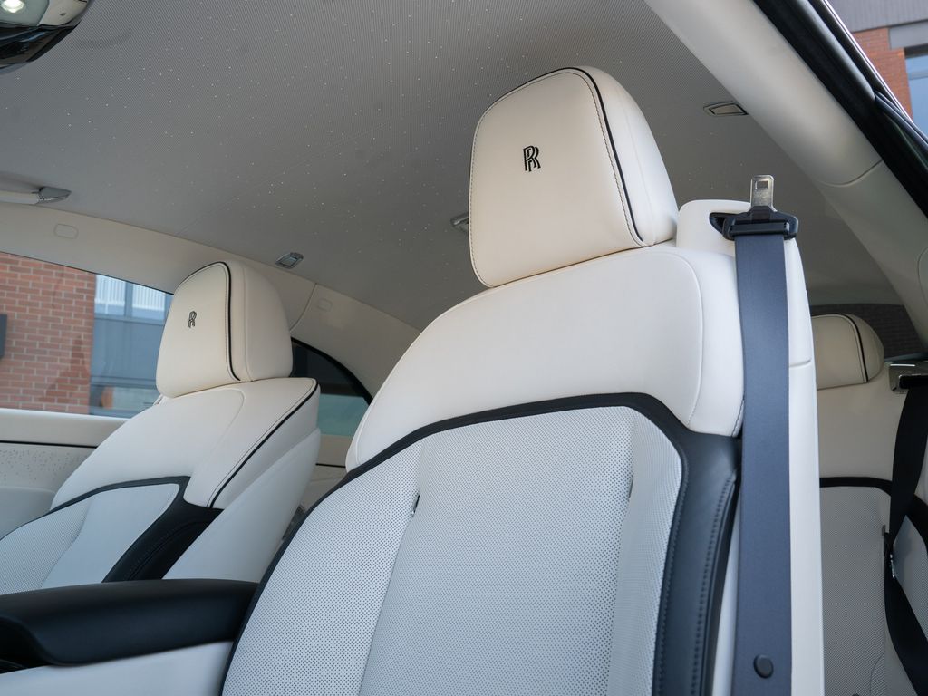 Rolls-Royce Spectre 2024