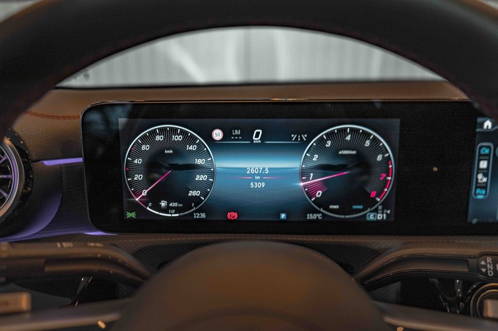 Mercedes-Benz CLA 180 2025