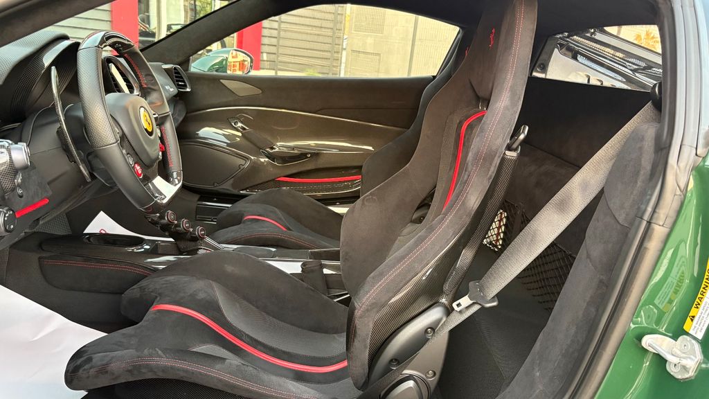 Ferrari 488 Pista 2019