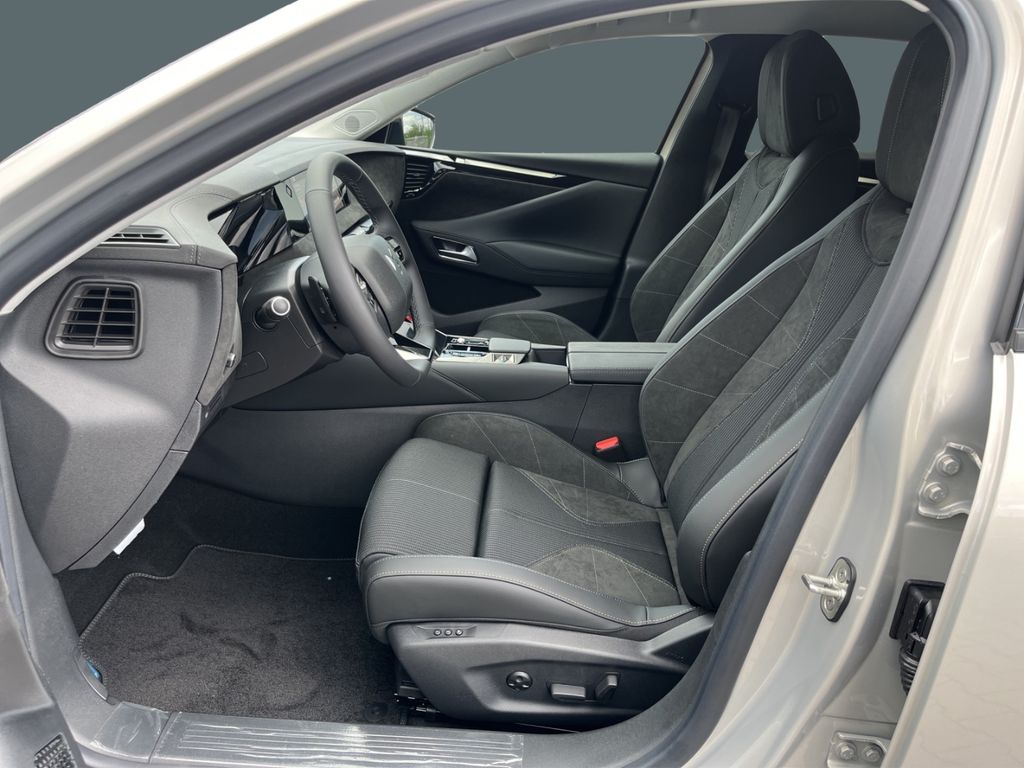 DS Automobiles DS4 2025