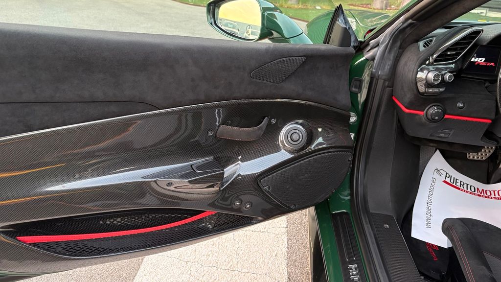 Ferrari 488 Pista 2019