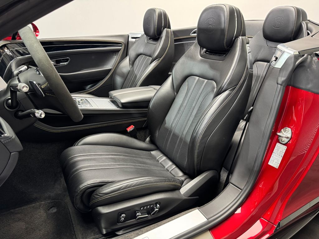 Bentley Continental 2020