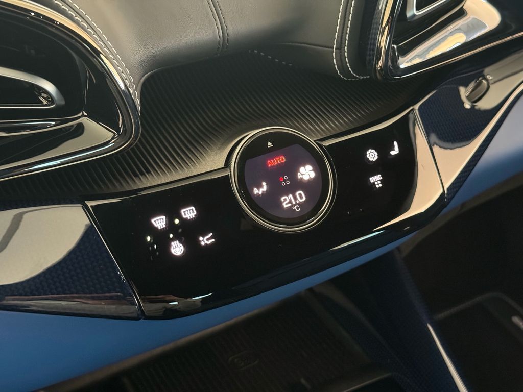 Ferrari Purosangue 2025