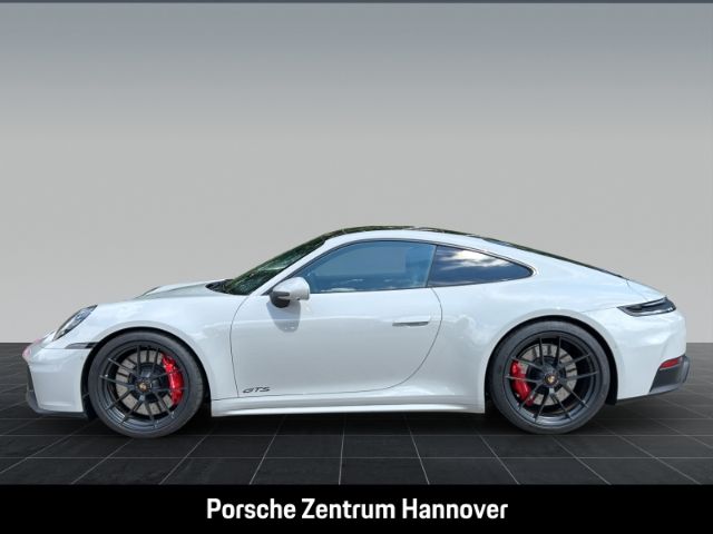 Porsche 992 2025