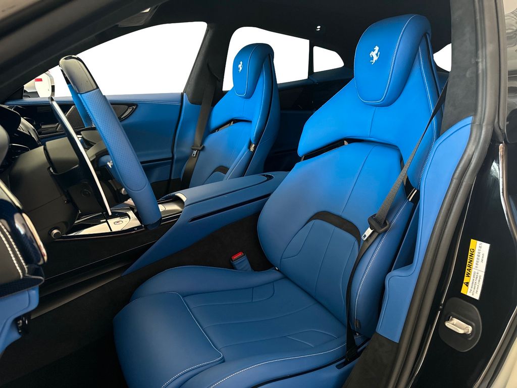 Ferrari Purosangue 2025