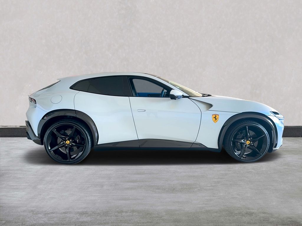 Ferrari Purosangue 2025