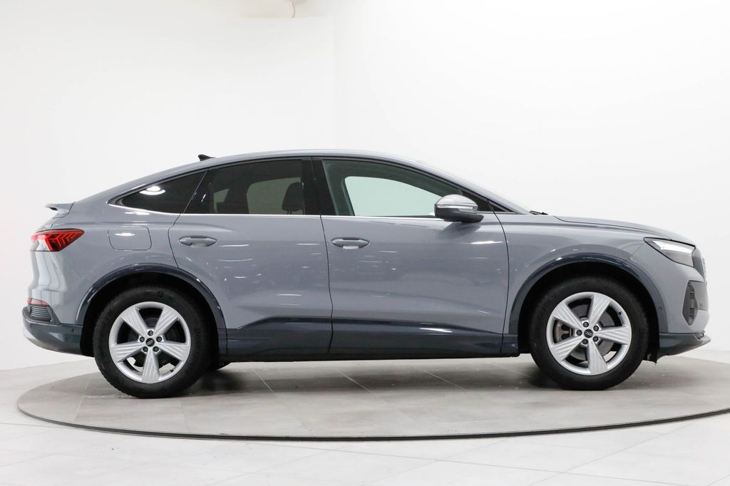Audi Q4 e-tron 2023
