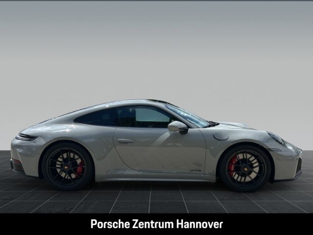 Porsche 992 2025