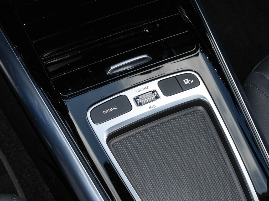 Mercedes-Benz B 250 2023