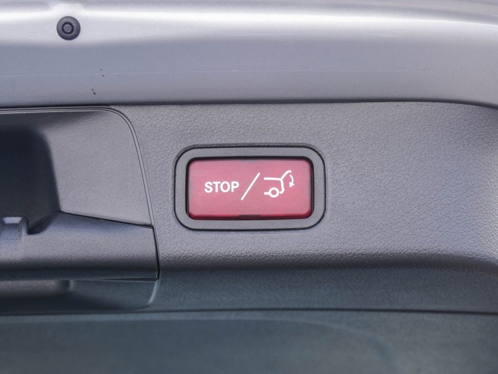 Mercedes-Benz B 250 2023