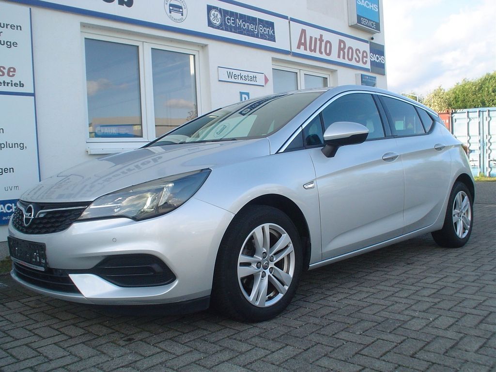 Opel Astra 2020