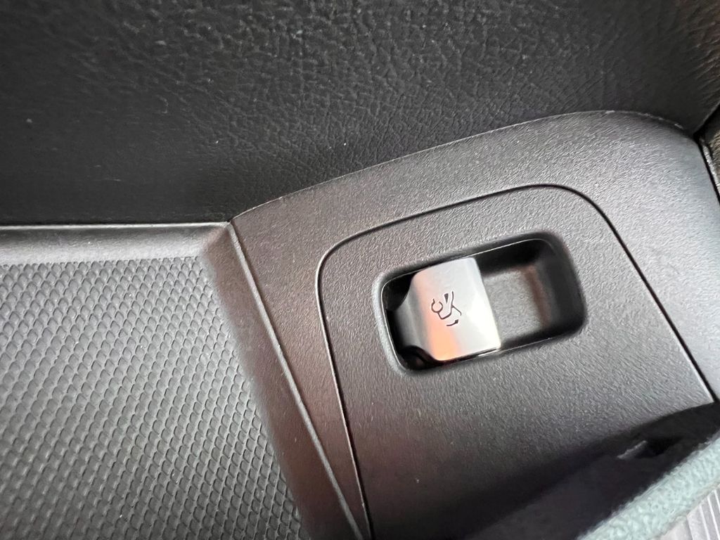 Mercedes-Benz EQE 2022