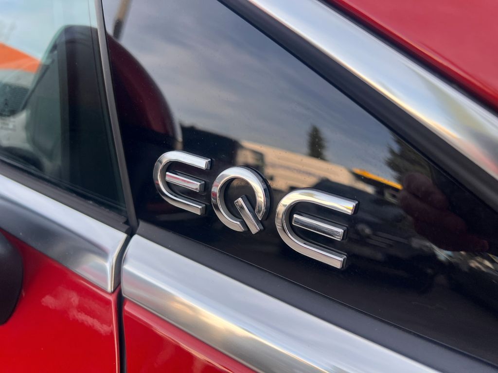 Mercedes-Benz EQE 2022