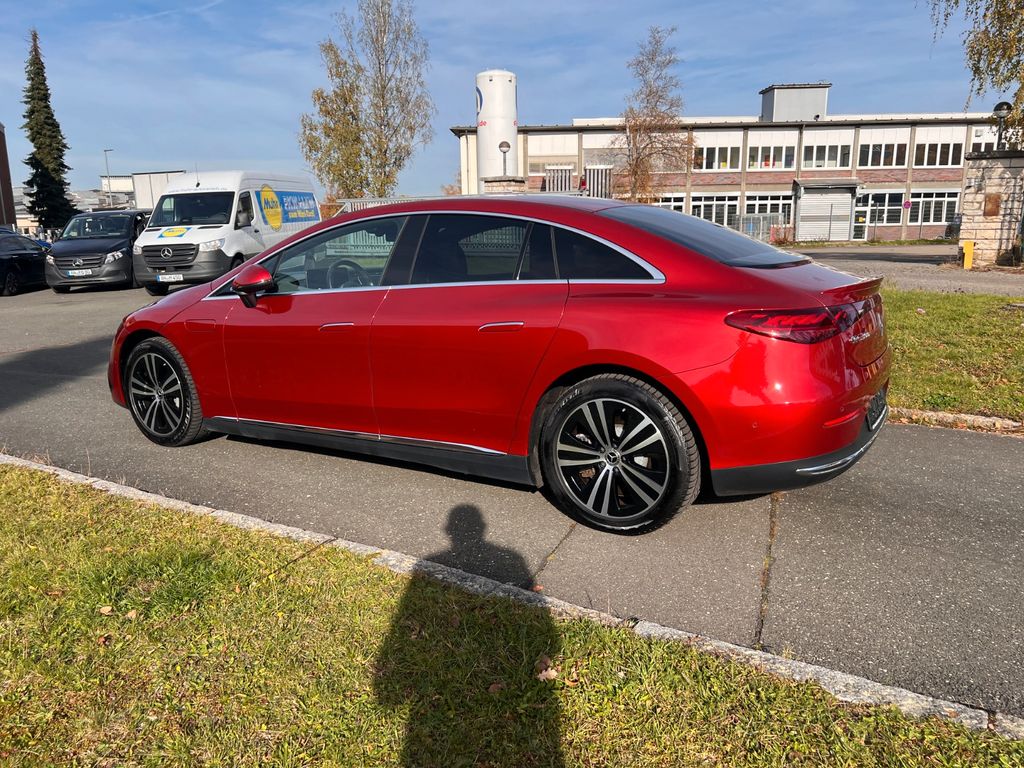 Mercedes-Benz EQE 2022