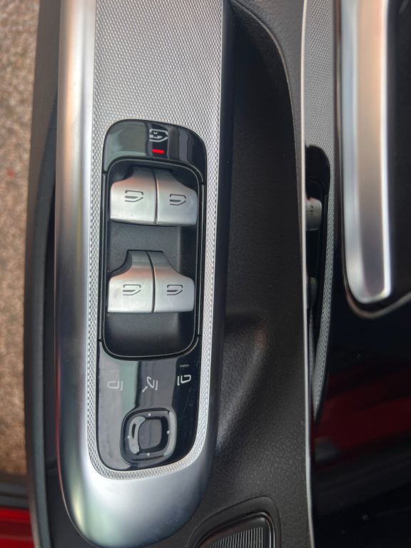 Mercedes-Benz EQE 2022