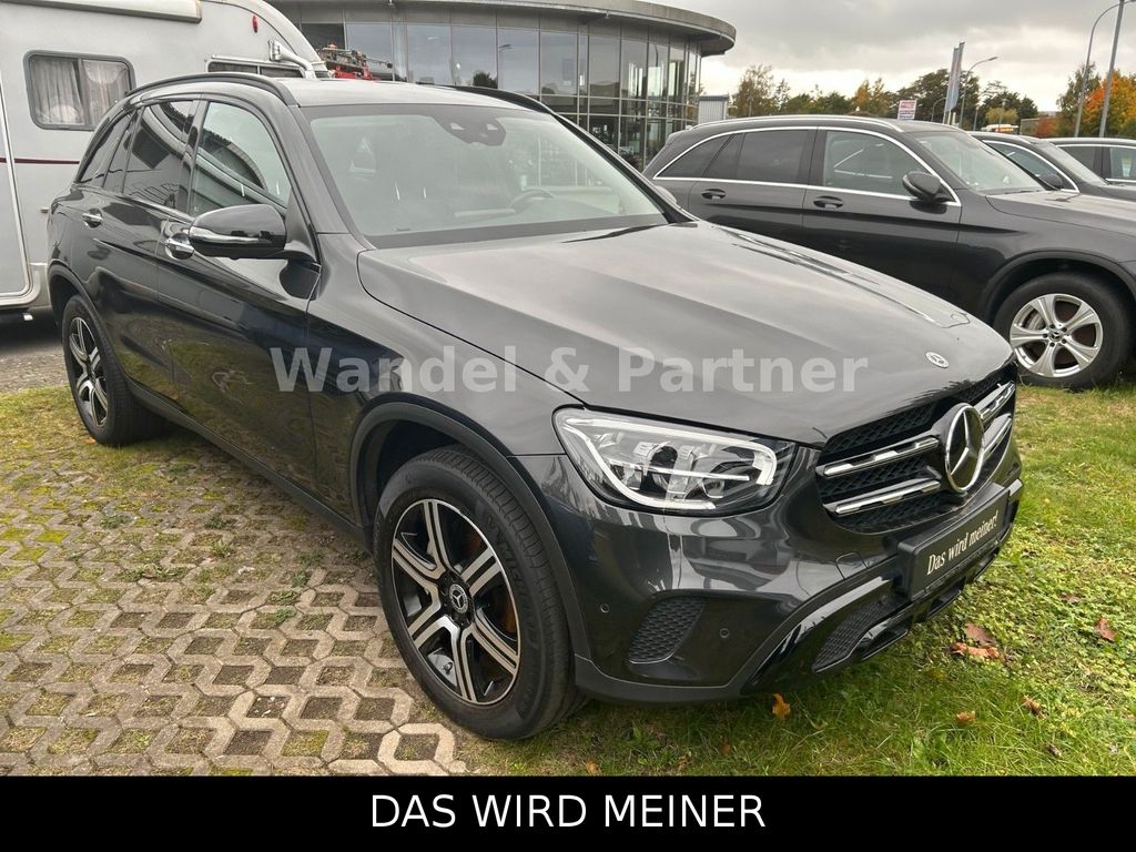 Mercedes-Benz GLC 300 2022