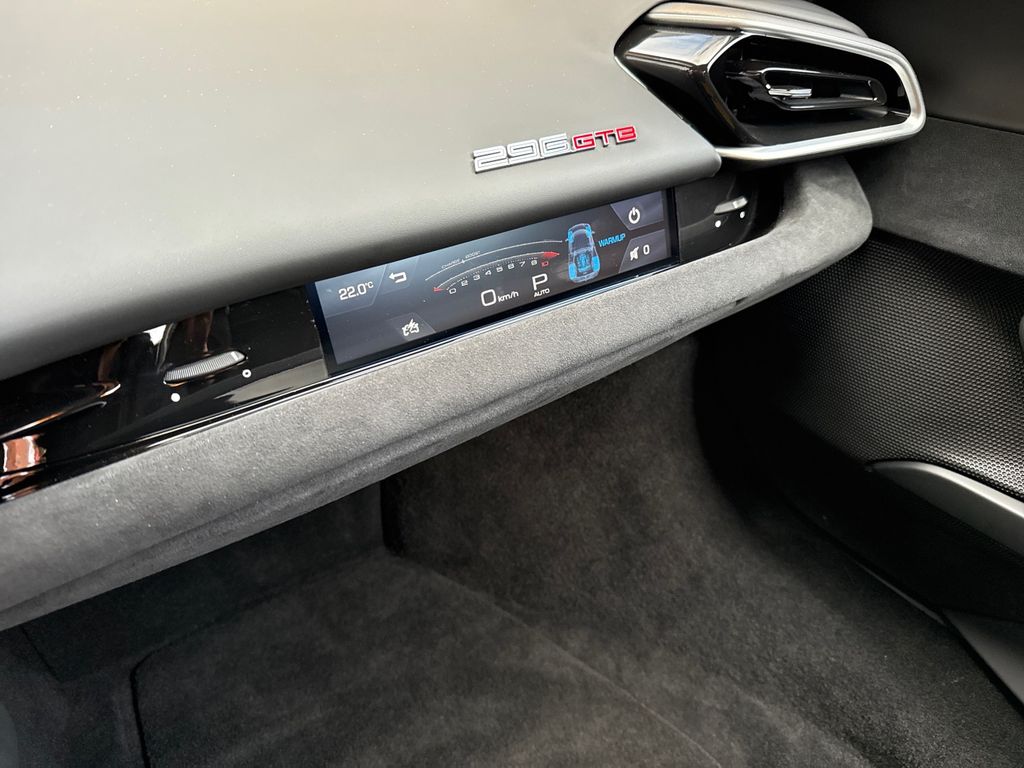 Ferrari 296 GTB 2023