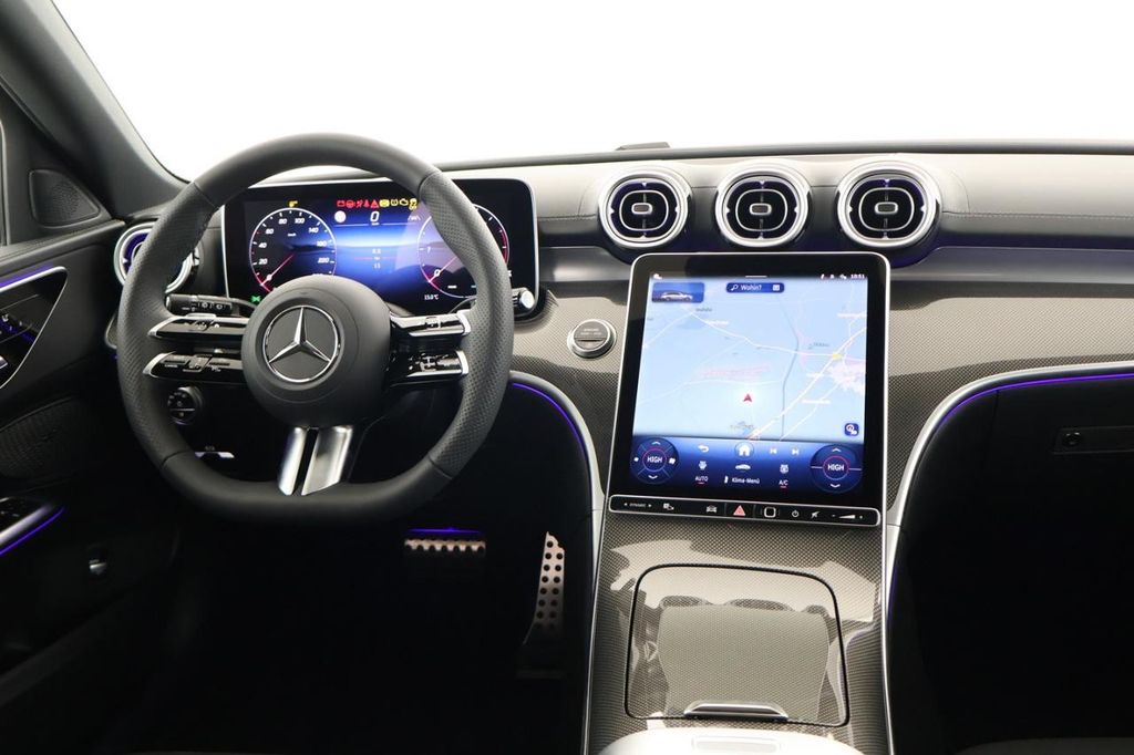 Mercedes-Benz C 200 2025