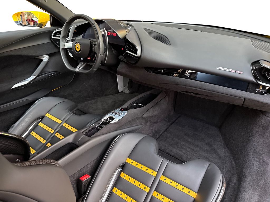 Ferrari 296 GTB 2023