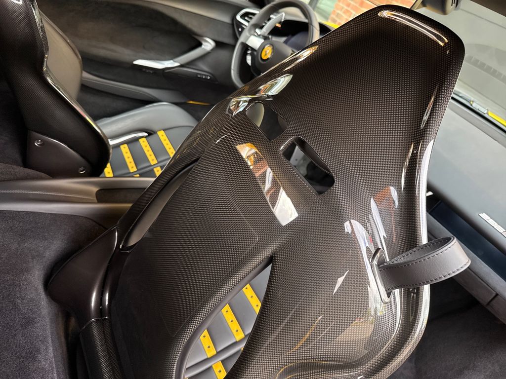 Ferrari 296 GTB 2023