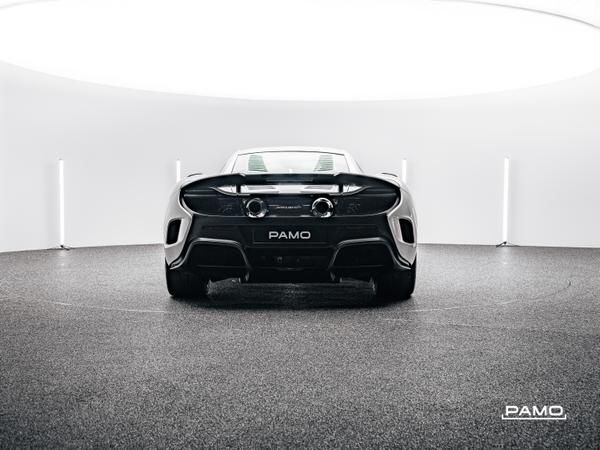 McLaren 675LT 2016