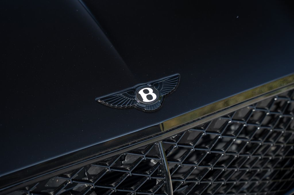 Bentley Continental GT 2025