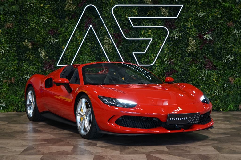 Ferrari 296 GTS 2025