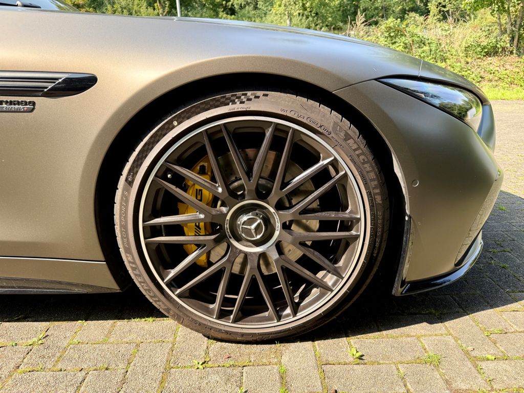 Mercedes-Benz SL 63 AMG 2023