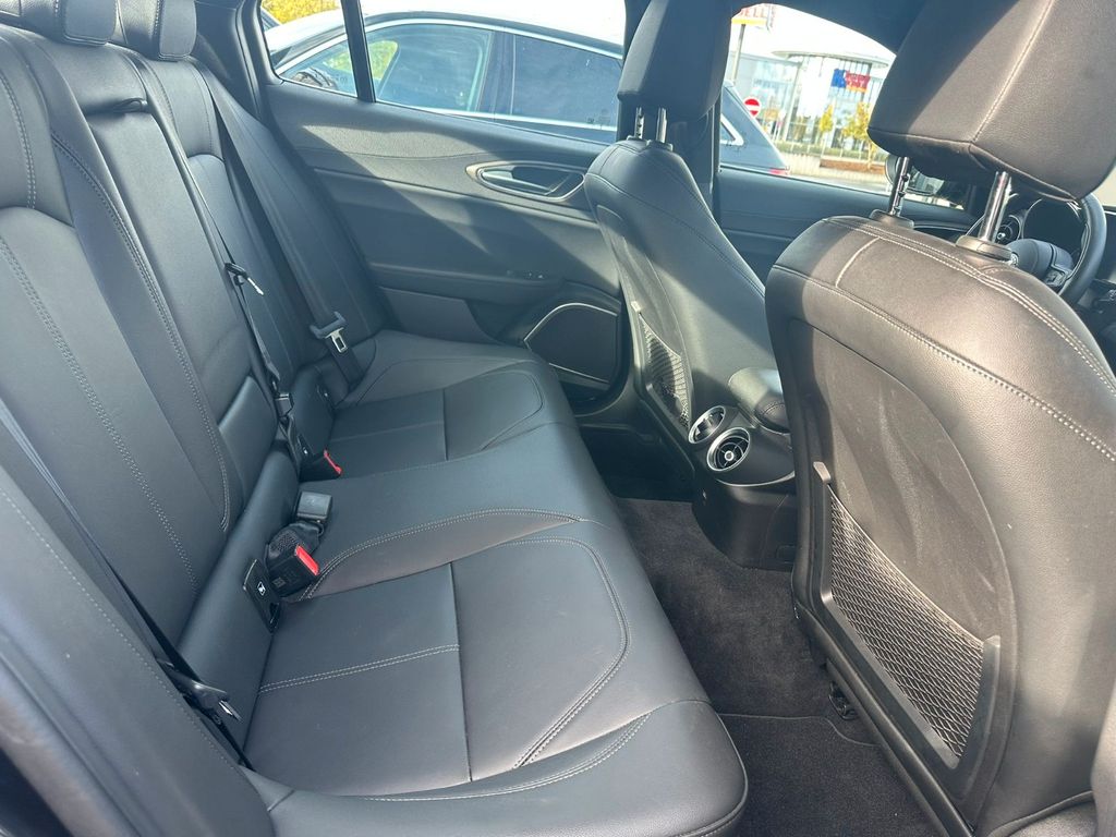 Alfa Romeo Giulia 2023