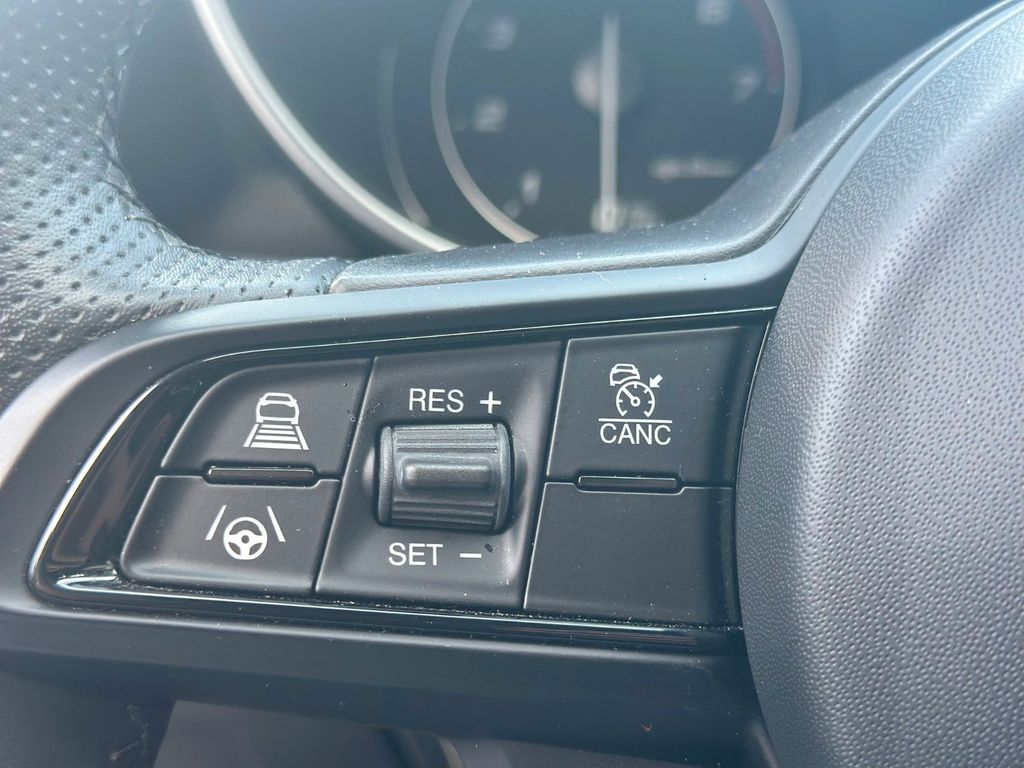 Alfa Romeo Giulia 2023