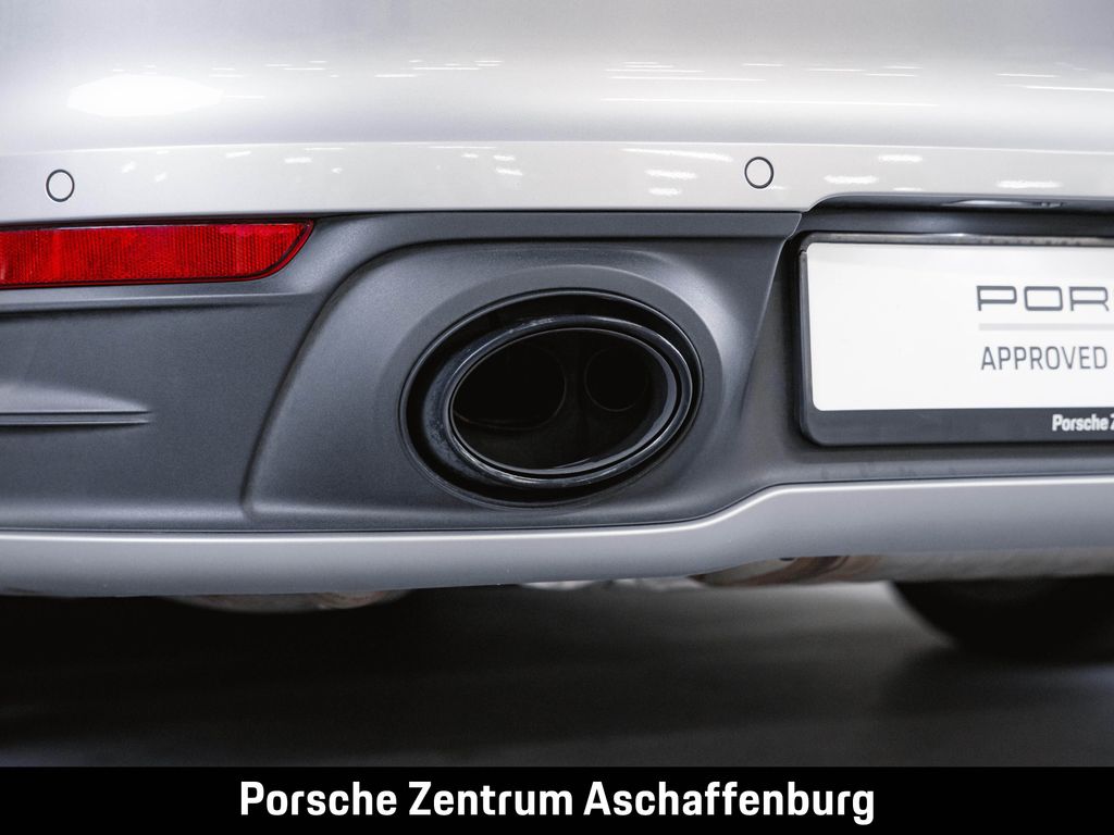 Porsche 992 2024