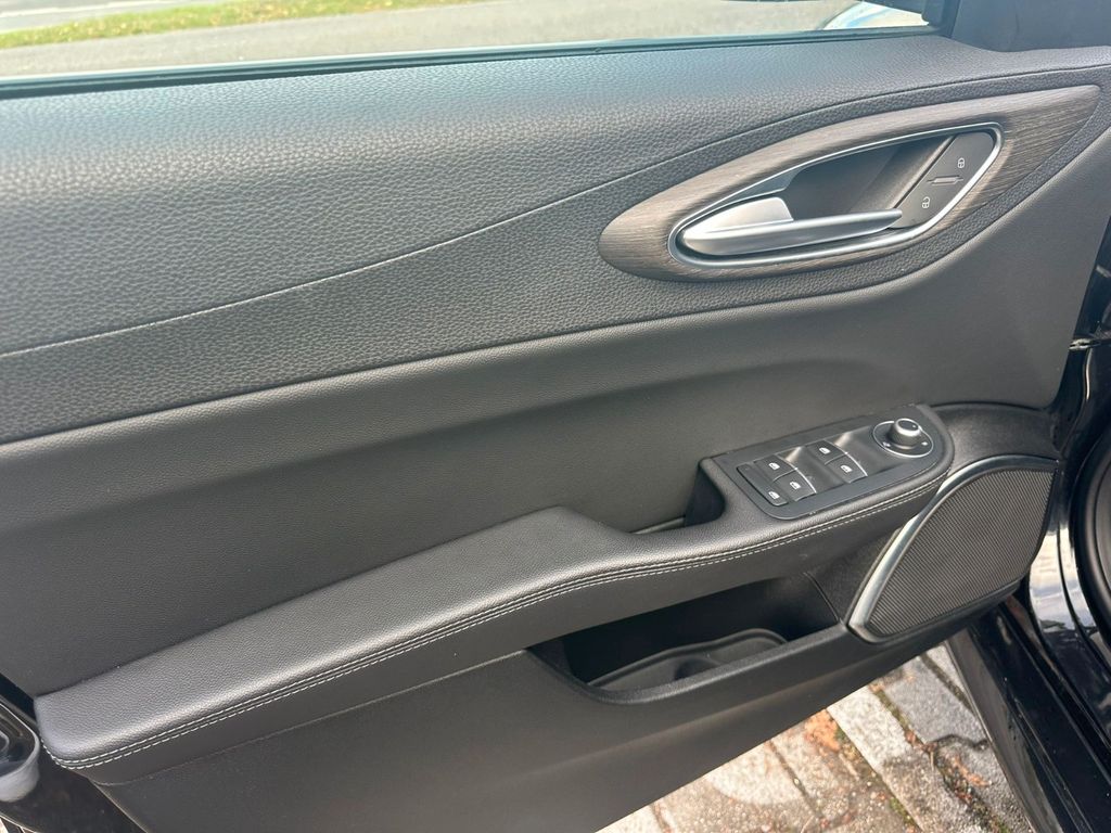 Alfa Romeo Giulia 2023