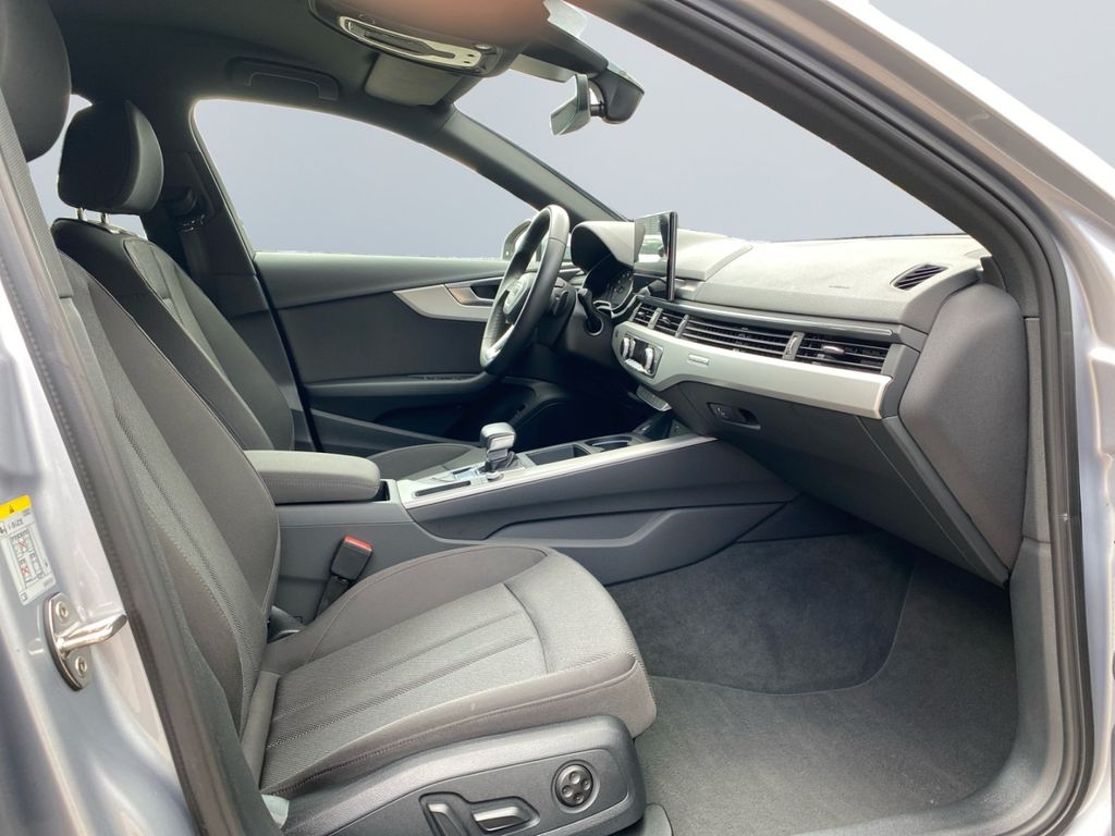 Audi A4 2022