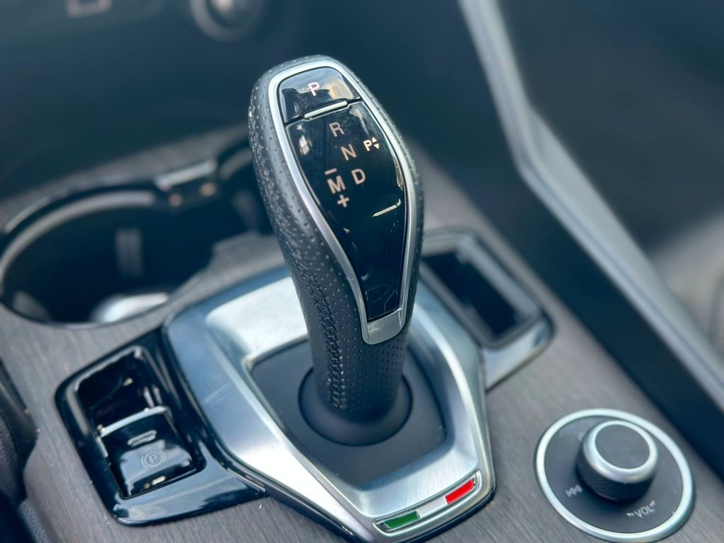 Alfa Romeo Giulia 2023