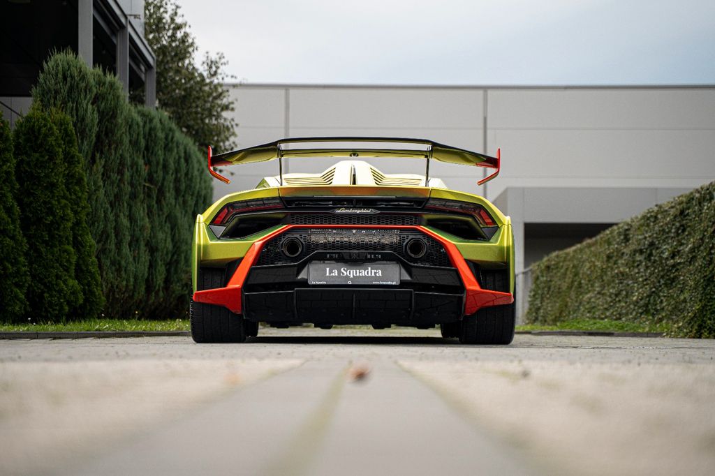 Lamborghini Huracán 2023
