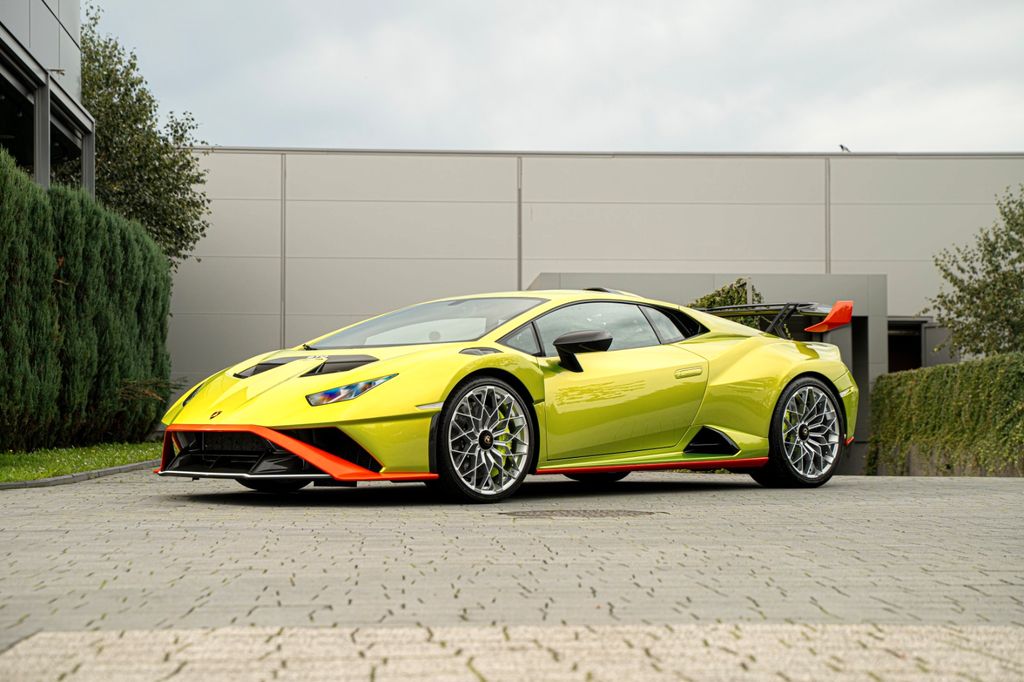 Lamborghini Huracán 2023