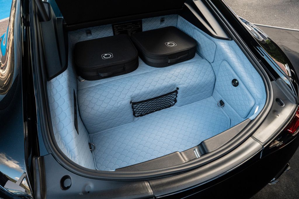 Mercedes-Benz AMG GT S 2025