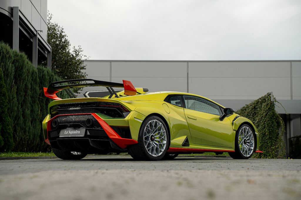 Lamborghini Huracán 2023