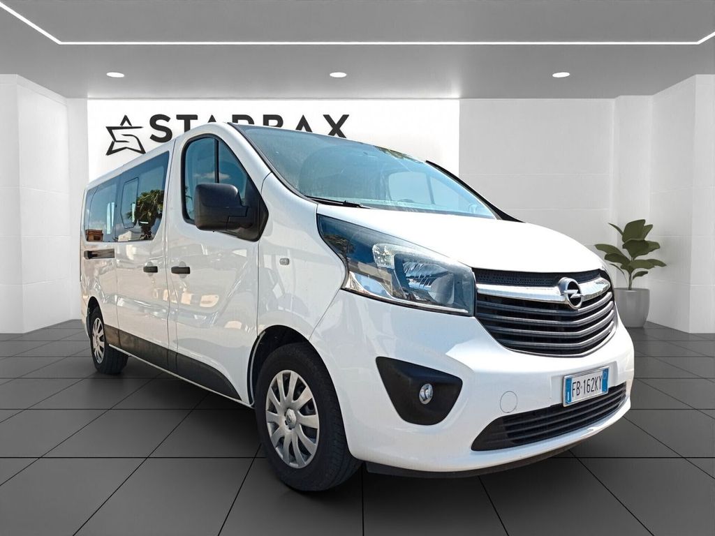 Opel Vivaro 2015