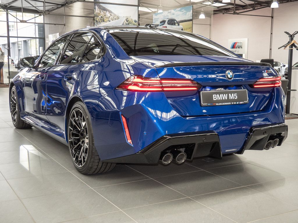 BMW M5