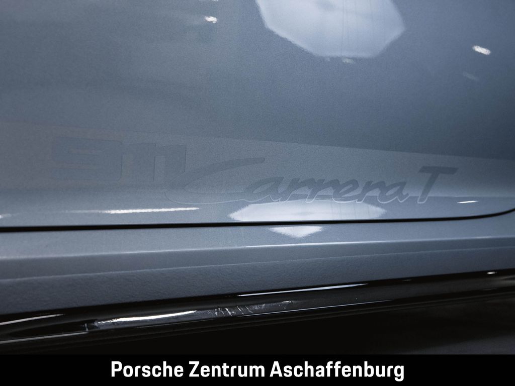 Porsche 992 2025