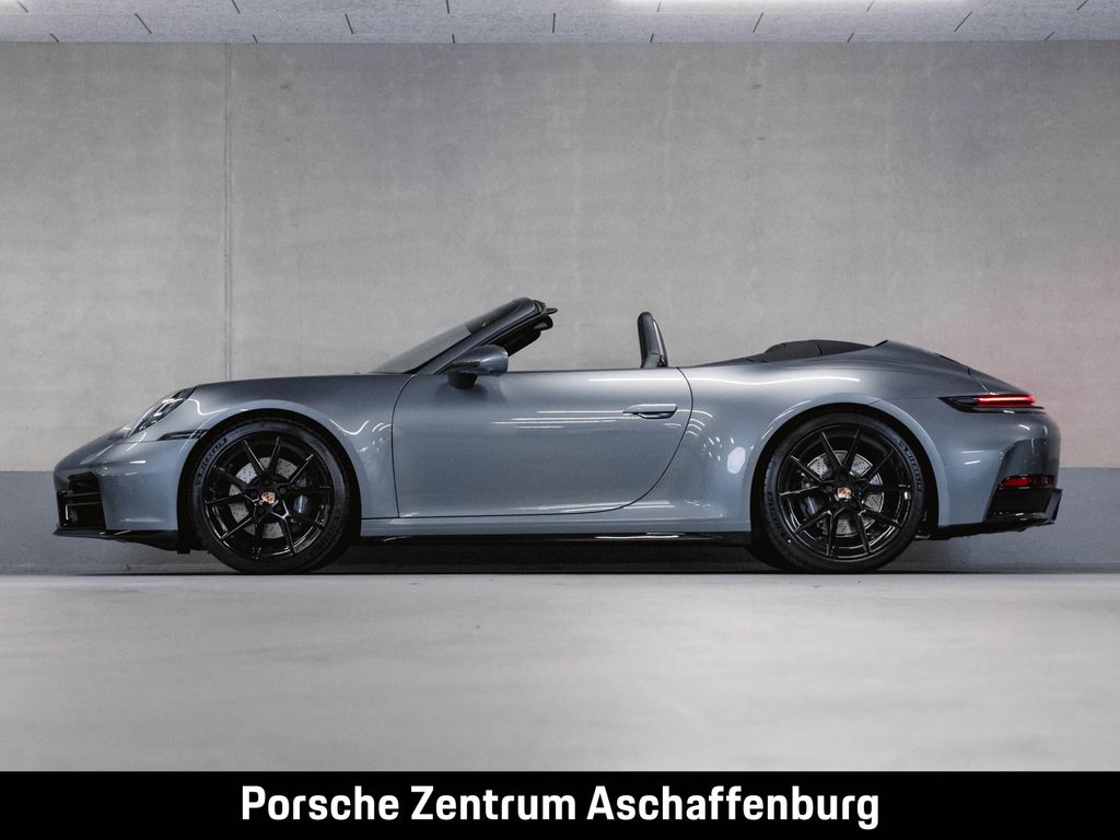 Porsche 992 2025