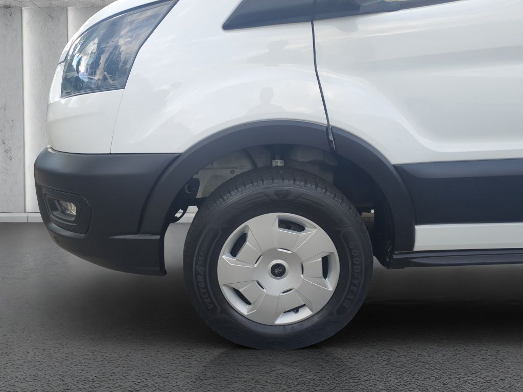 Ford Transit 2025