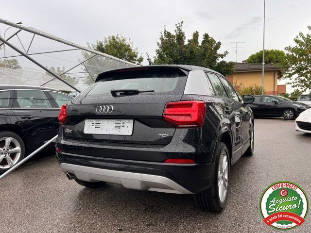 Audi Q2 2016