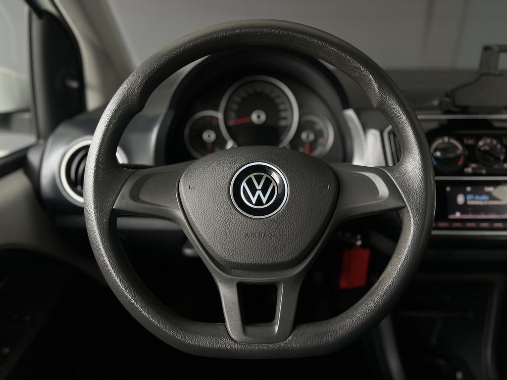 Volkswagen up! 2023