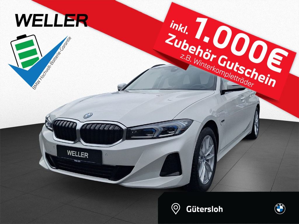 BMW 330 2023
